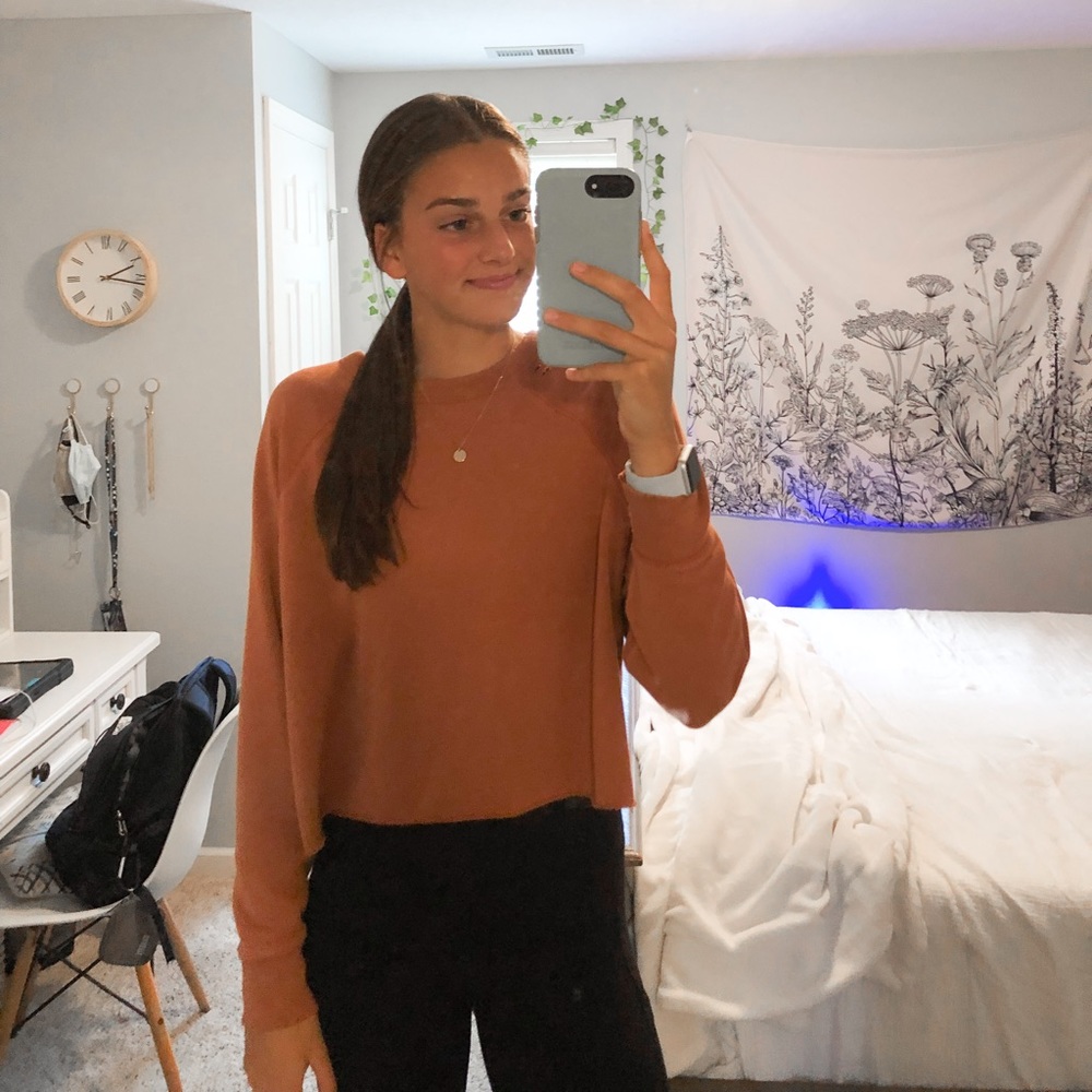 Aerie Coral Cropped Crewneck